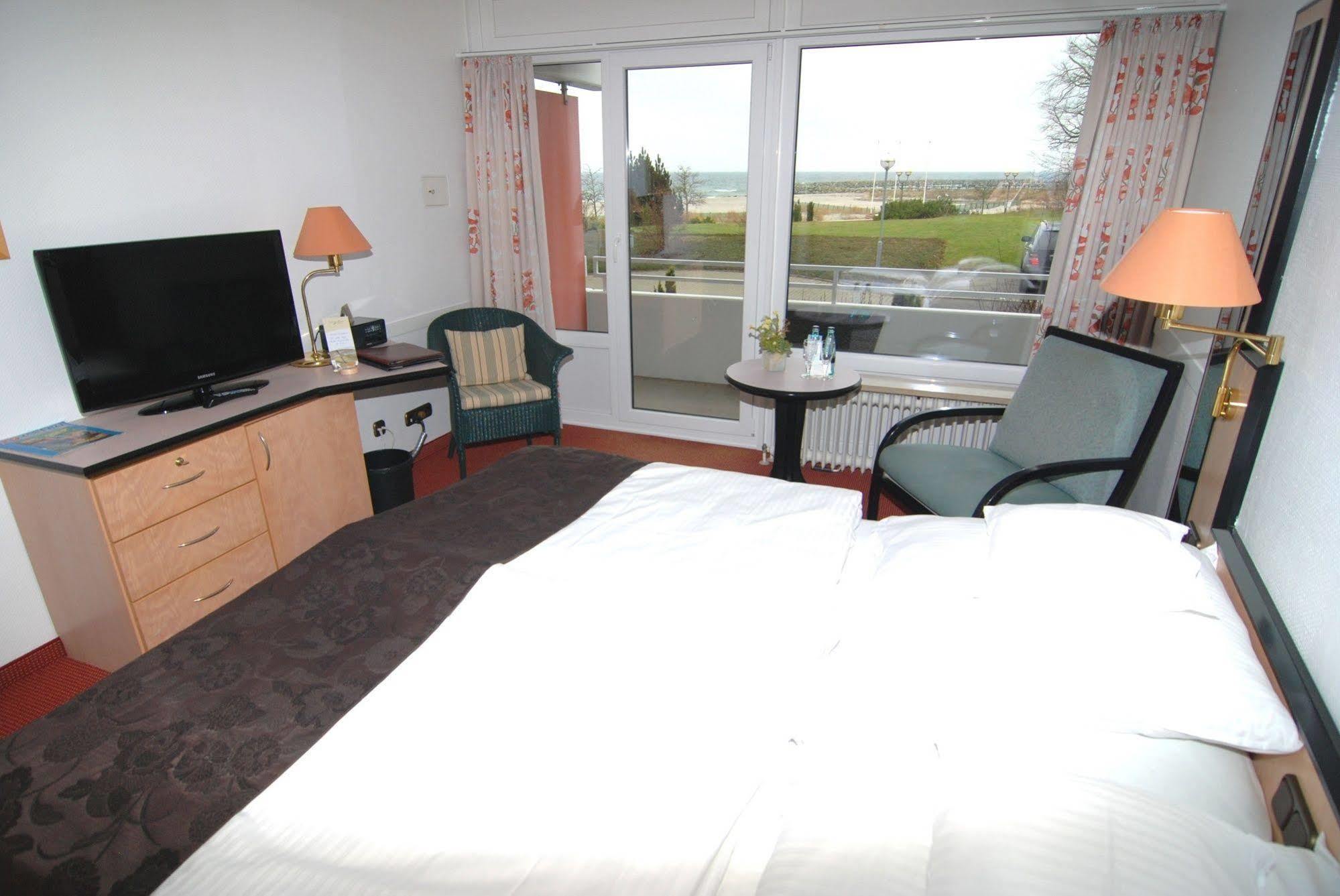 Hotel Strandidyll Grömitz Esterno foto